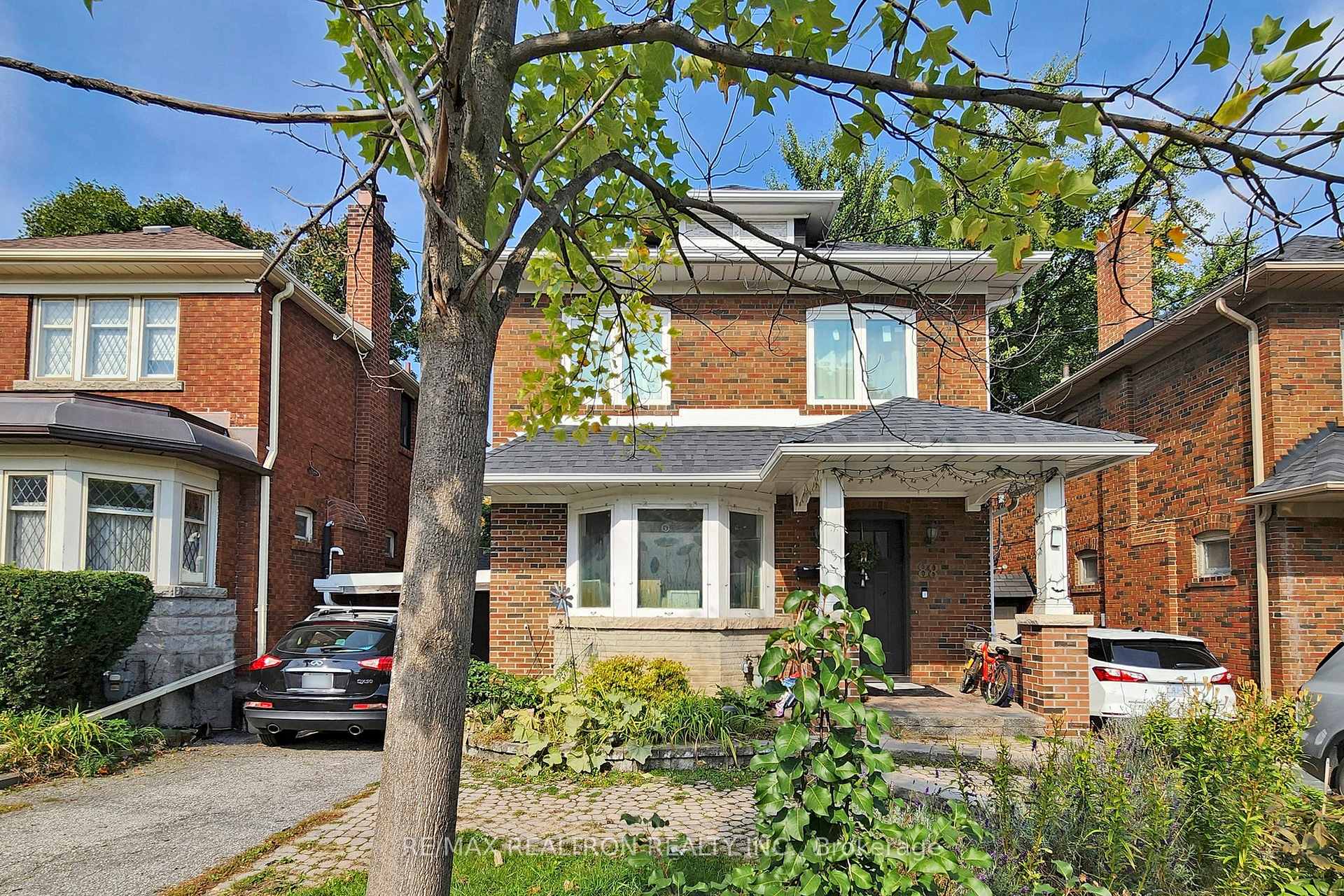 88 Lawrence