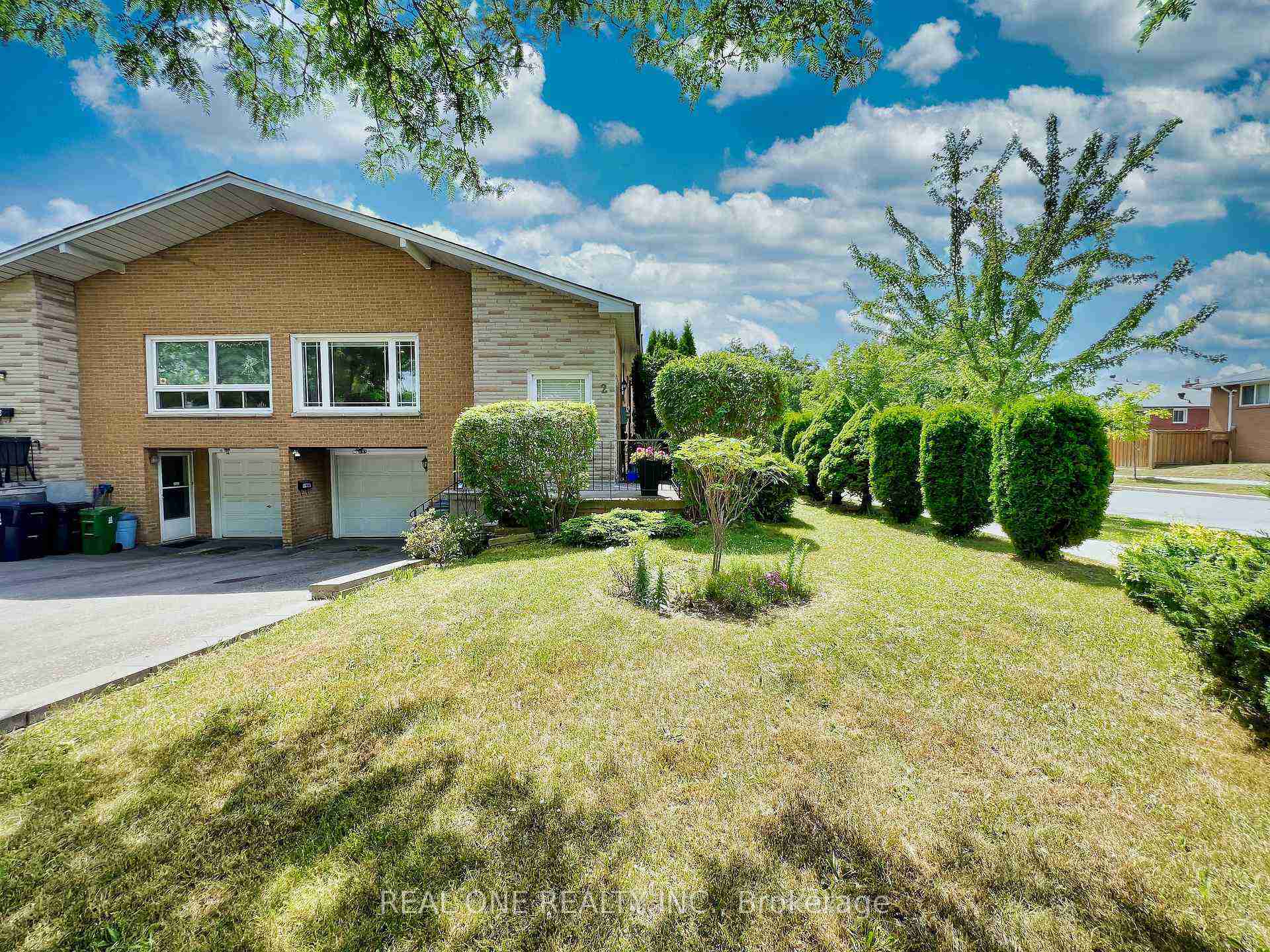 2 James Gray Toronto C15 - Property Image