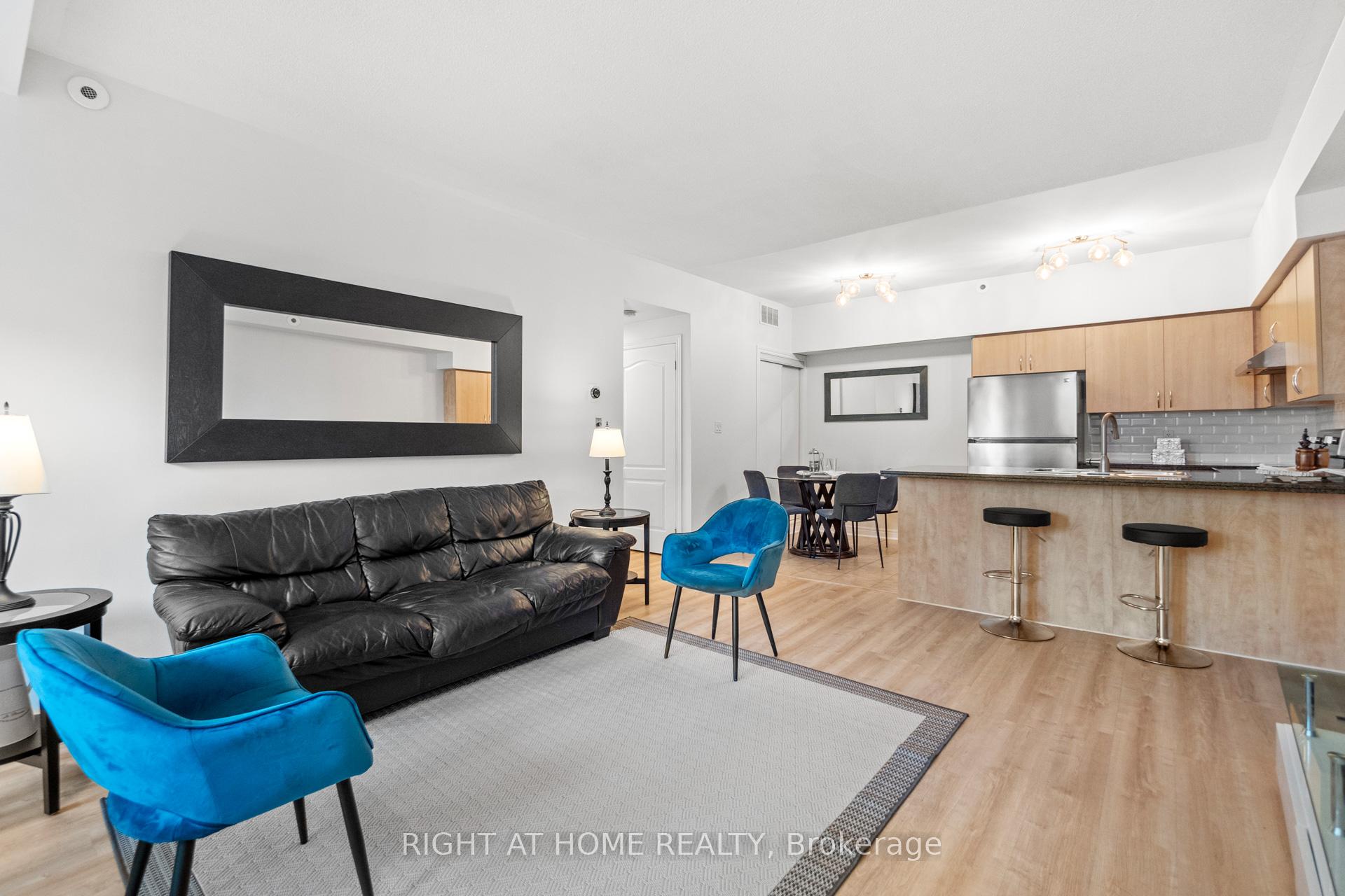 1837 Eglinton
