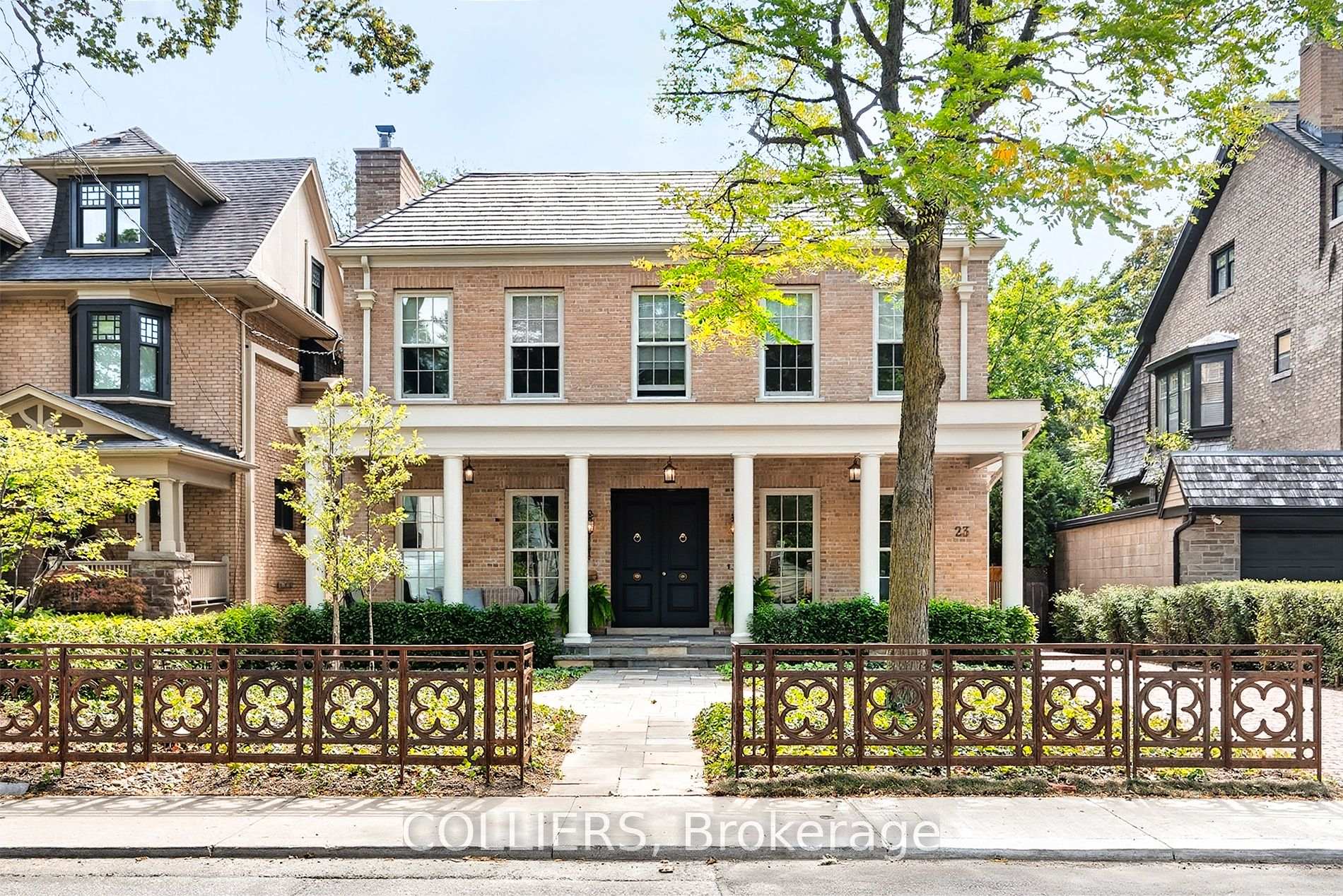 23 Lytton