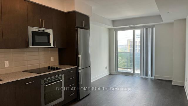 2550 Simcoe
