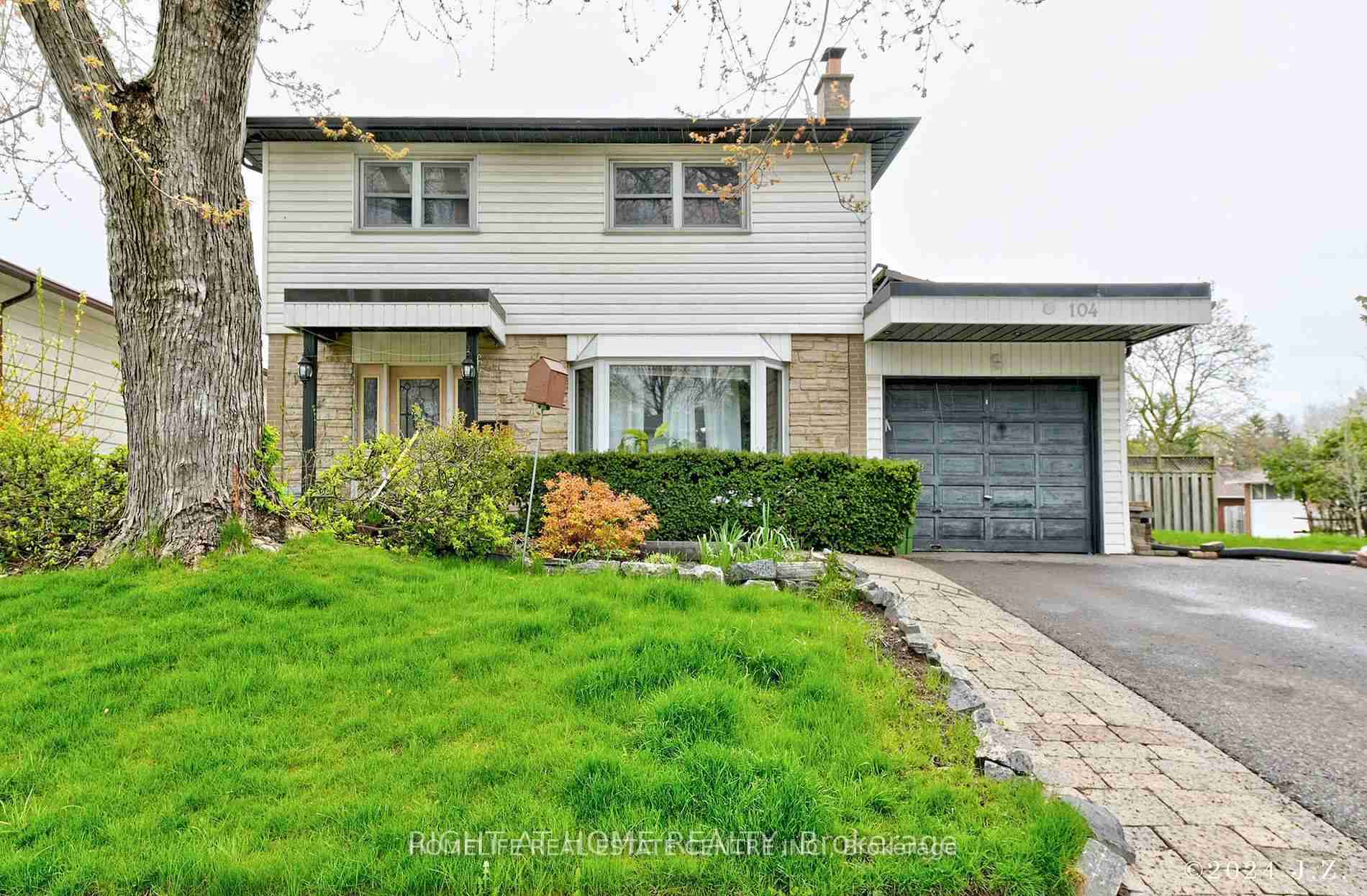 104 Pegasus Toronto E09 - Property Image