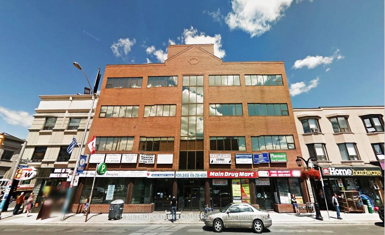 658 Danforth