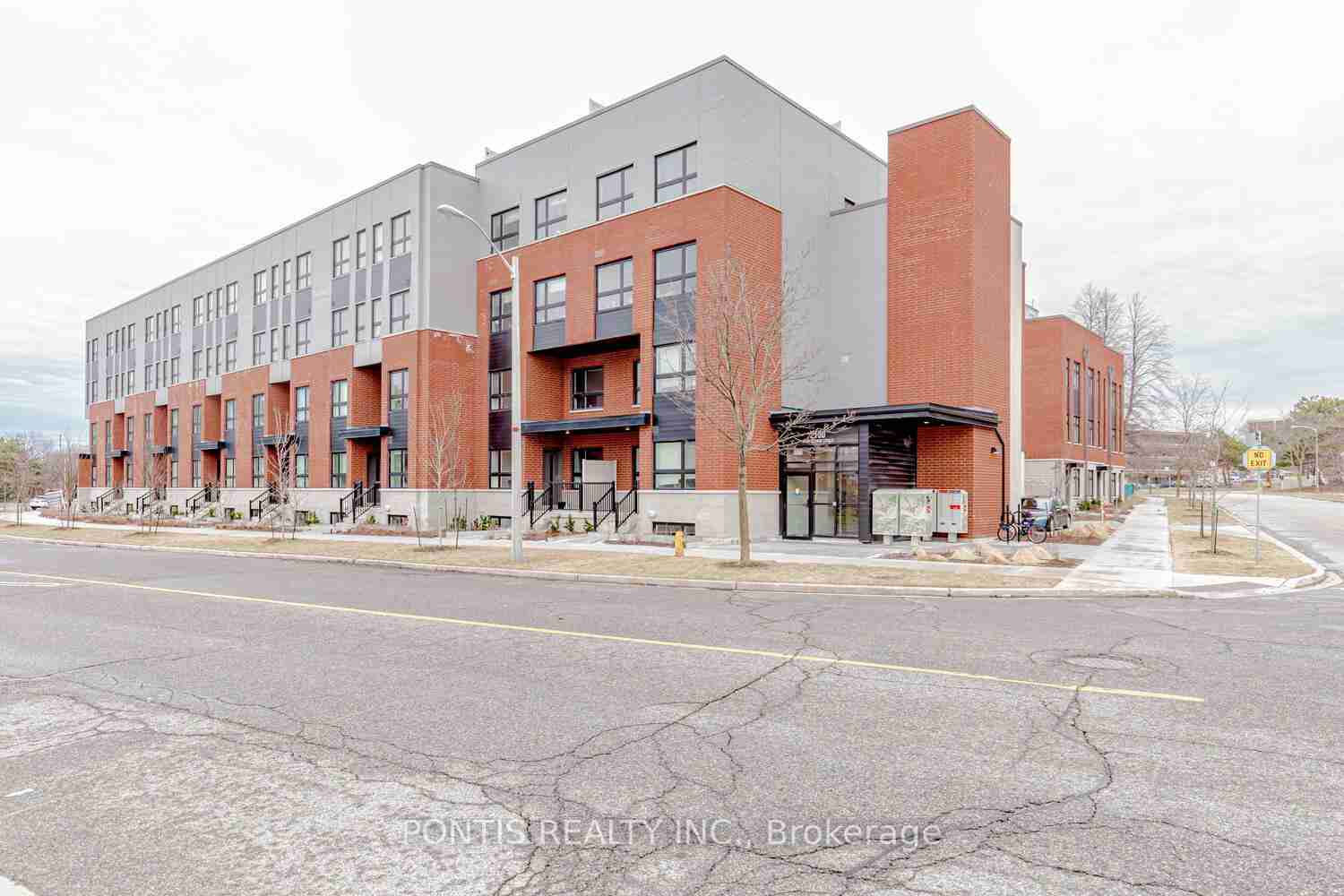 2100 Bridletowne Toronto E05 - Property Image