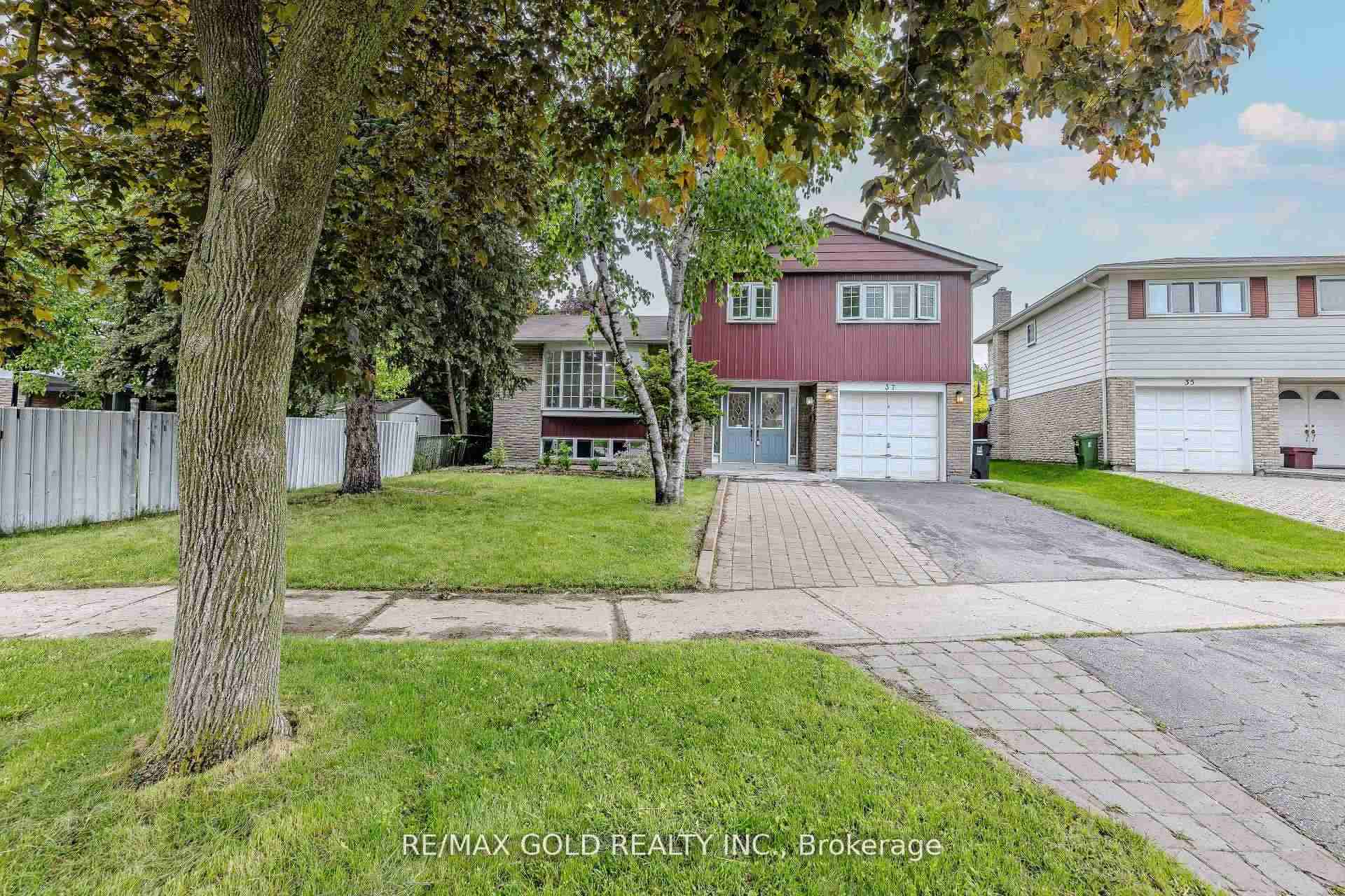 37 Boundy Toronto E05 - Property Image