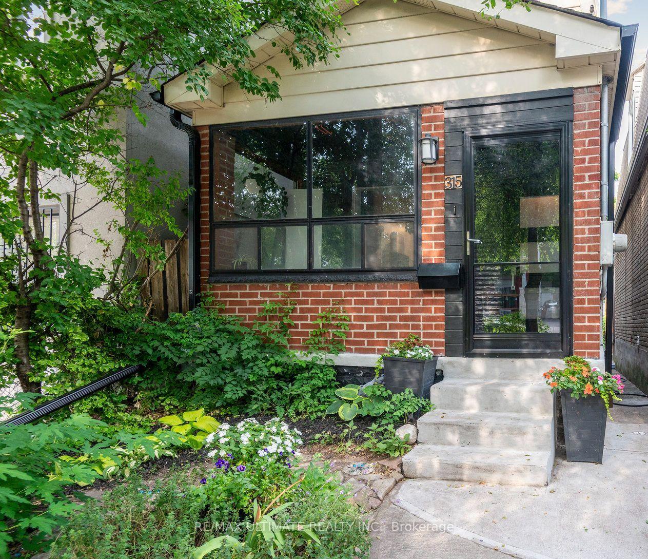 315 Cedarvale