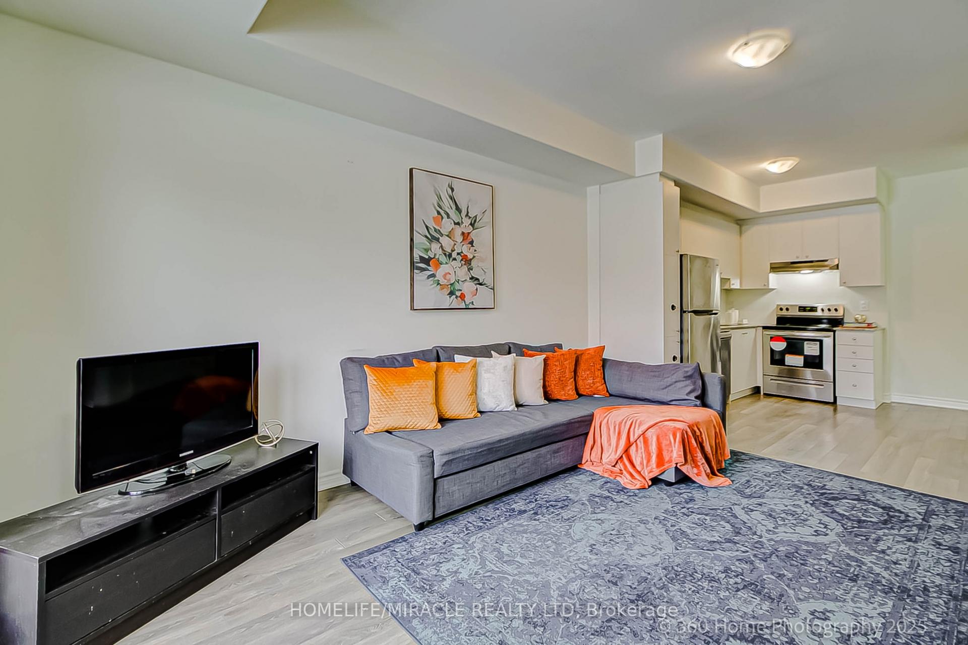 1081 Danforth