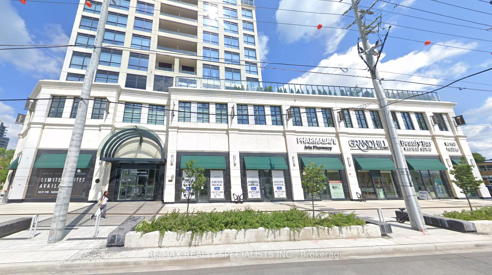 7097 Yonge