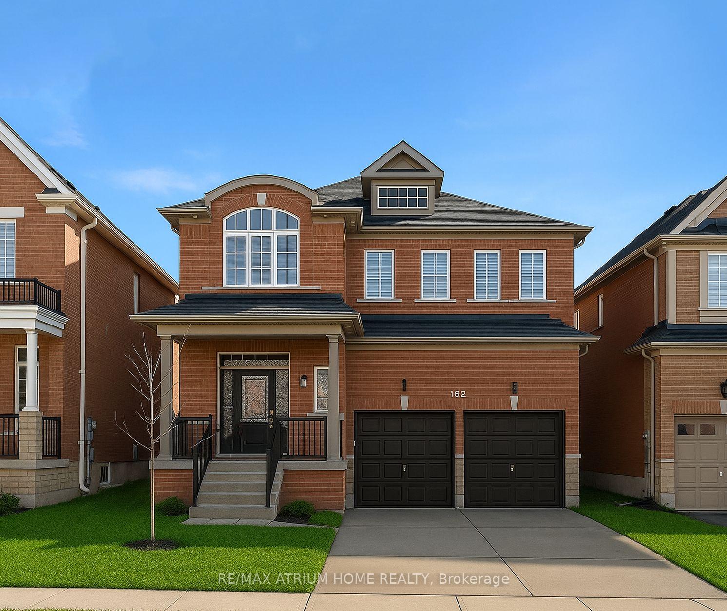 162 Bathurst Glen