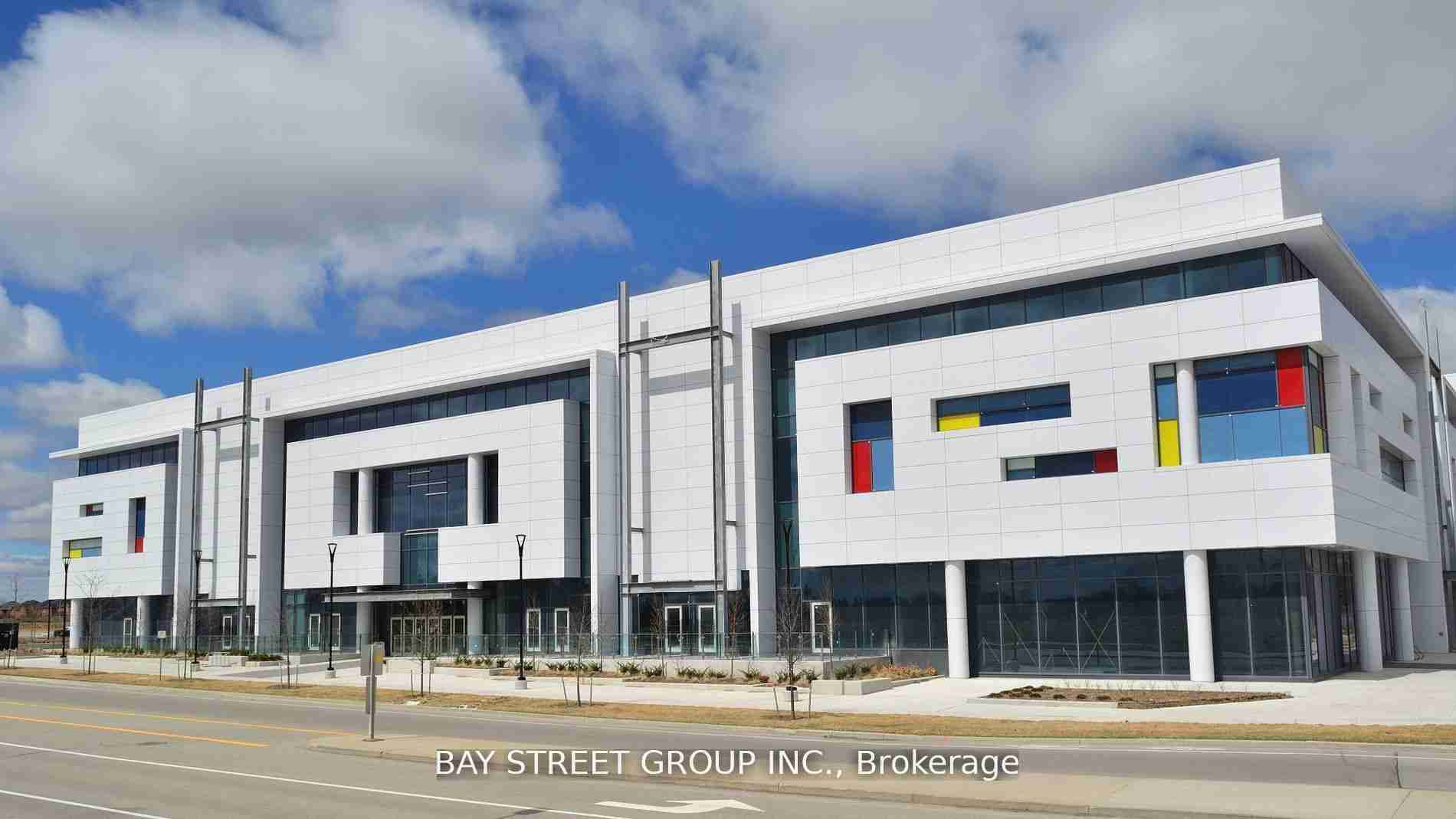 9390 Woodbine Markham - Property Image