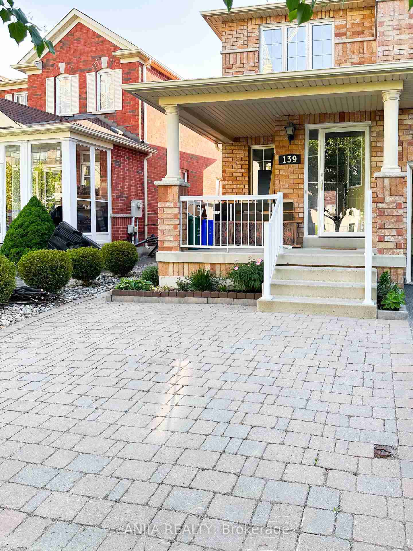 139 Hillwood Markham - Property Image