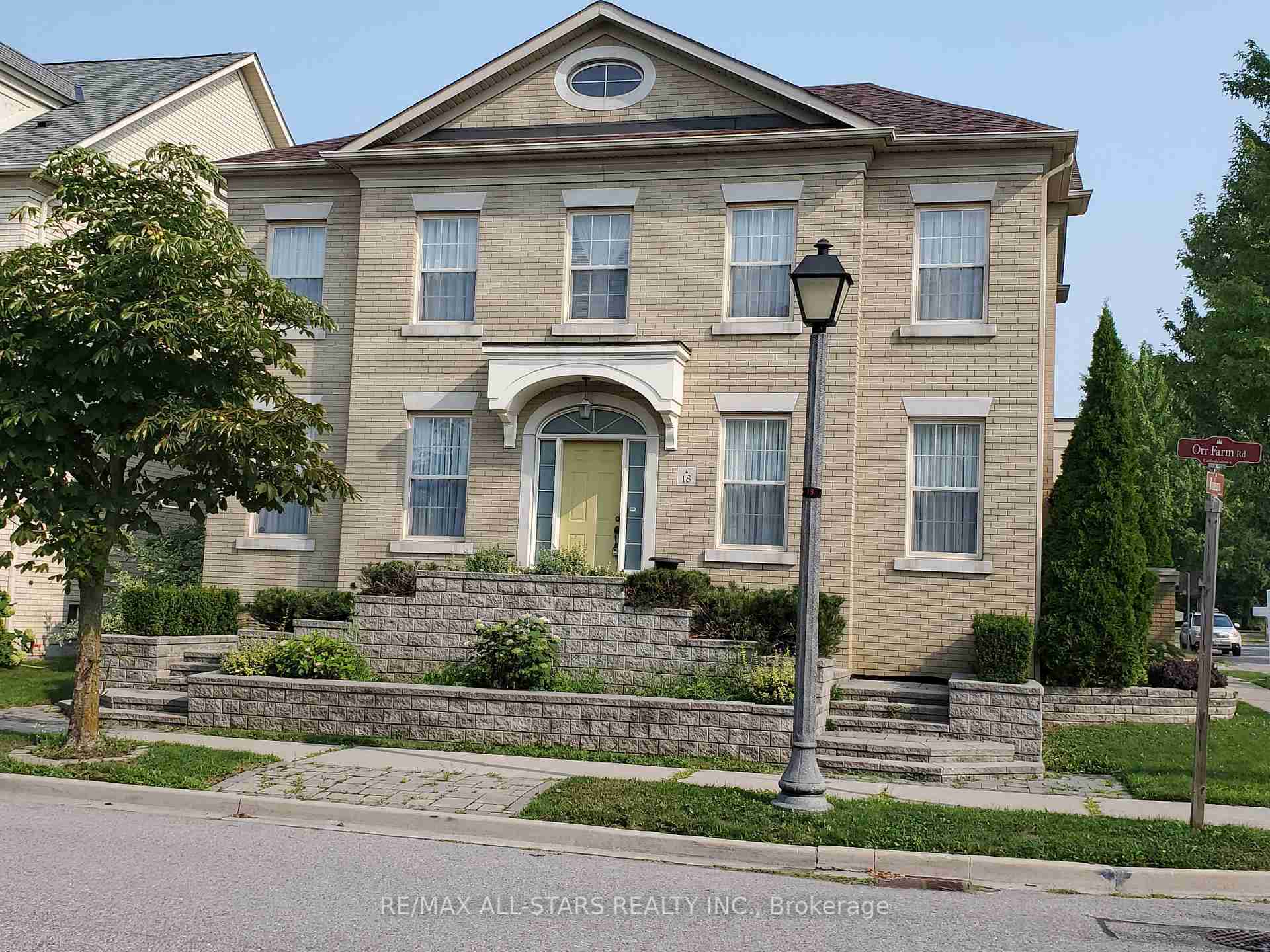 18 Orr Farm Markham - Property Image