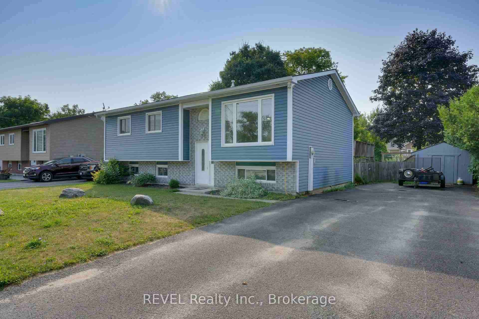 77 Bay Tay - Property Image