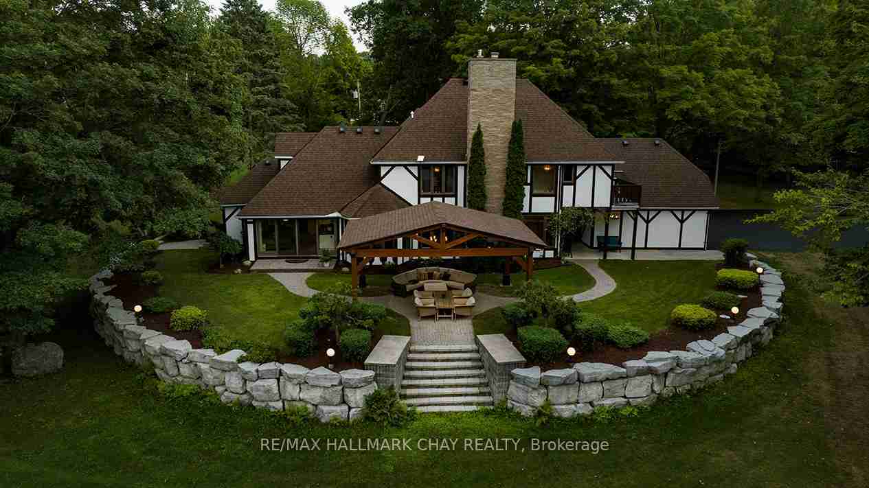 4088 Nielsen Tay - Property Image