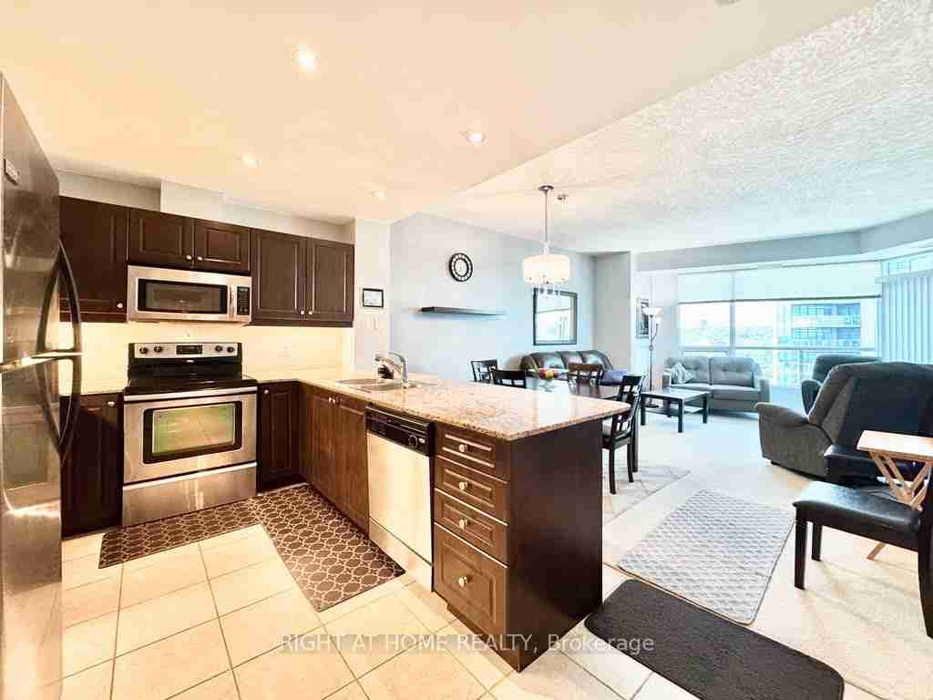 37 Ellen Barrie - Property Image