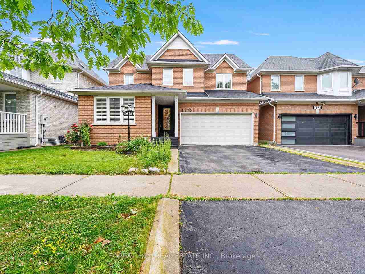 1575 Samuelson Mississauga - Property Image