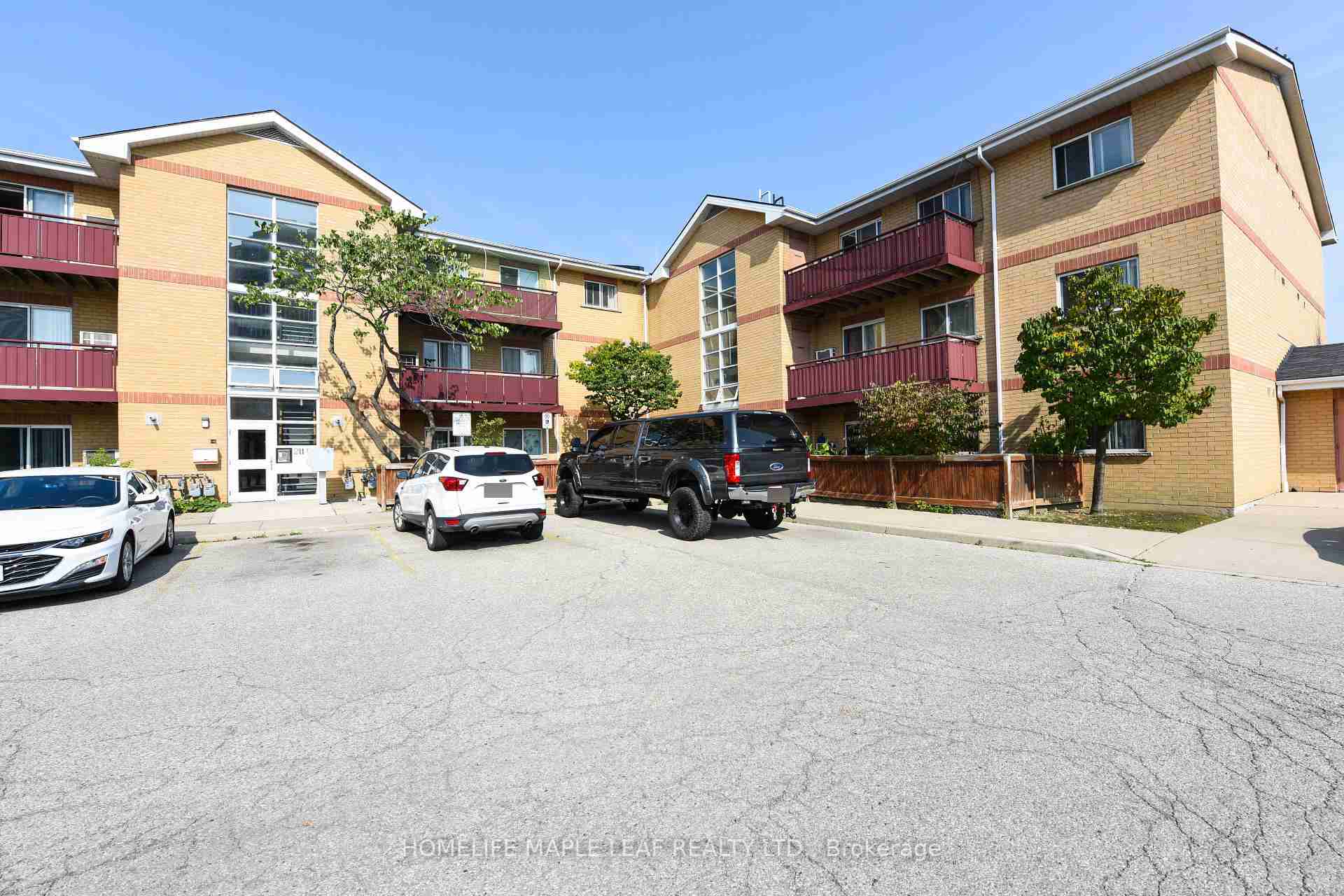 211 Forum Mississauga - Property Image