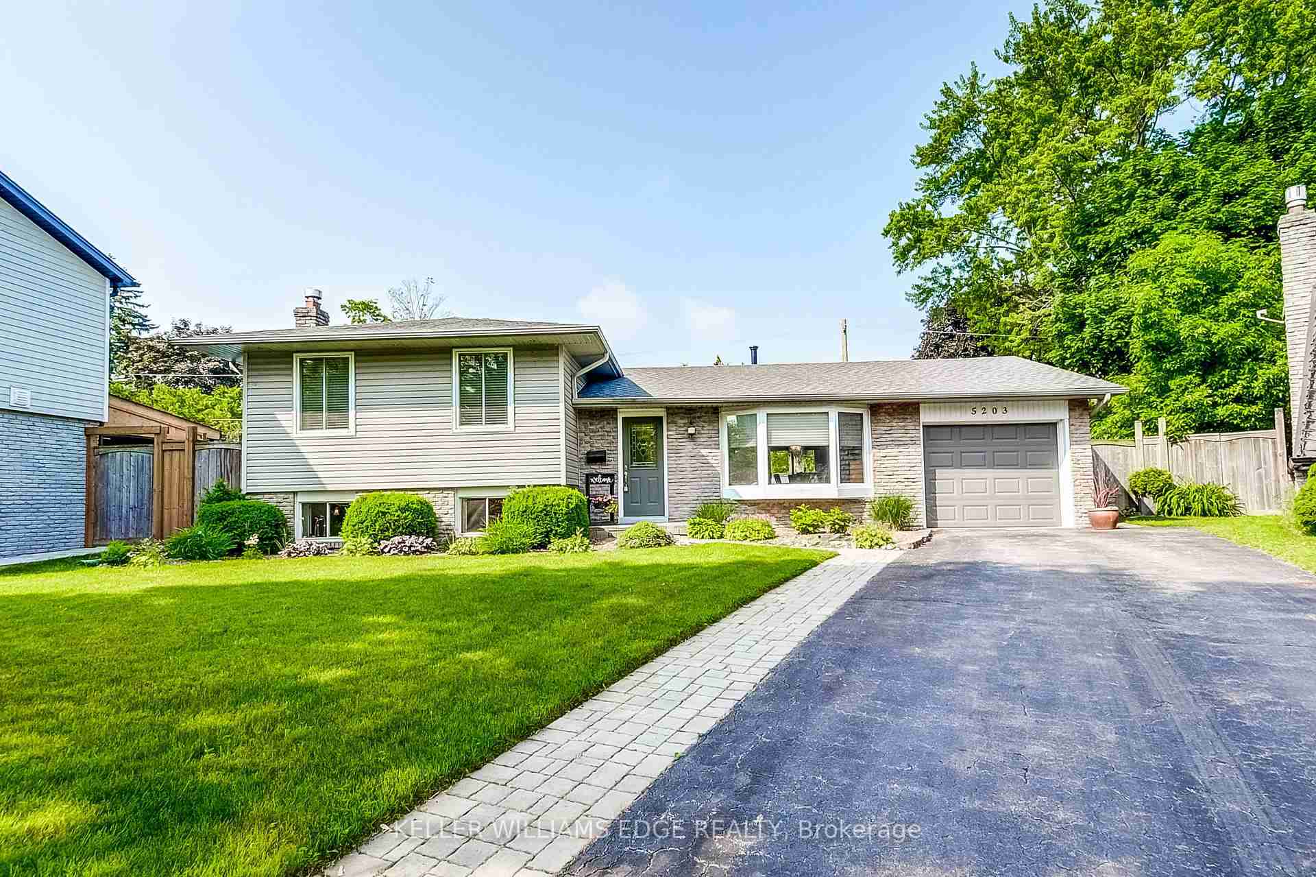5203 Broughton Burlington - Property Image