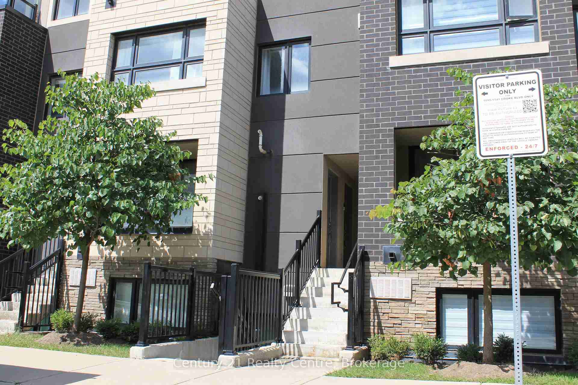 1127 Cooke Boulevard Burlington - Property Image