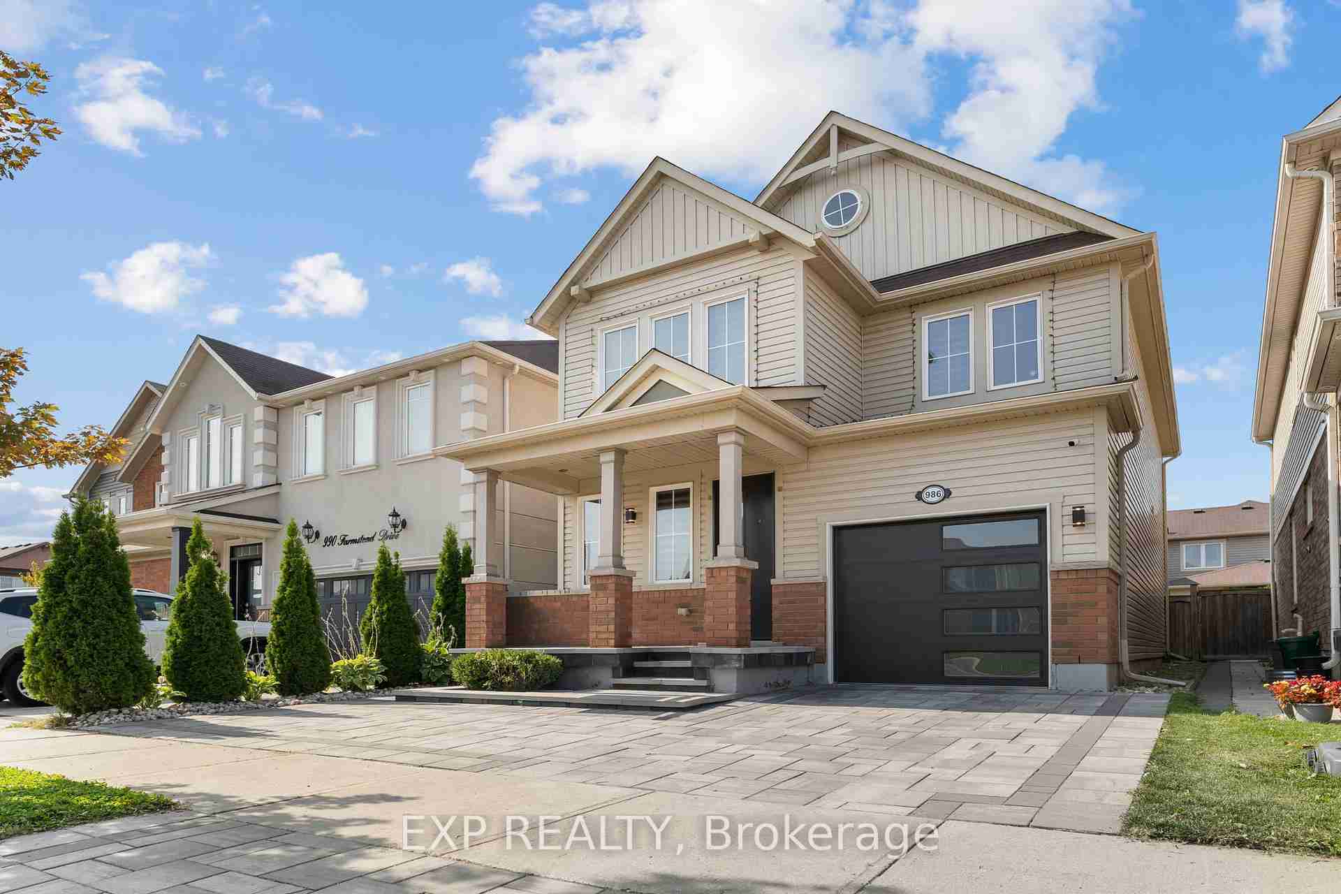 986 Farmstead Milton - Property Image