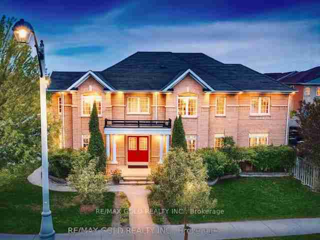 16 Larkberry Brampton - Property Image