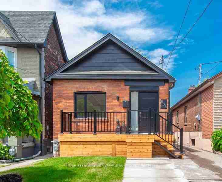 886 Runnymede Toronto W03 - Property Image