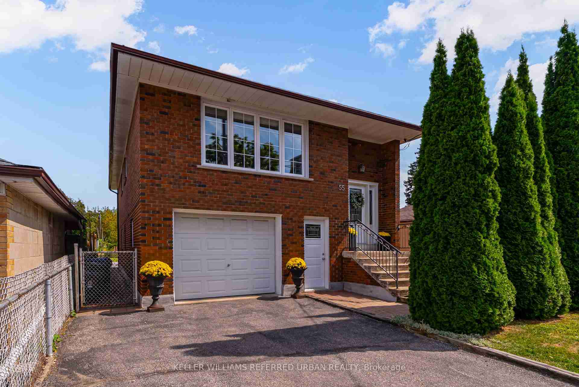 55 Tedder Toronto W04 - Property Image