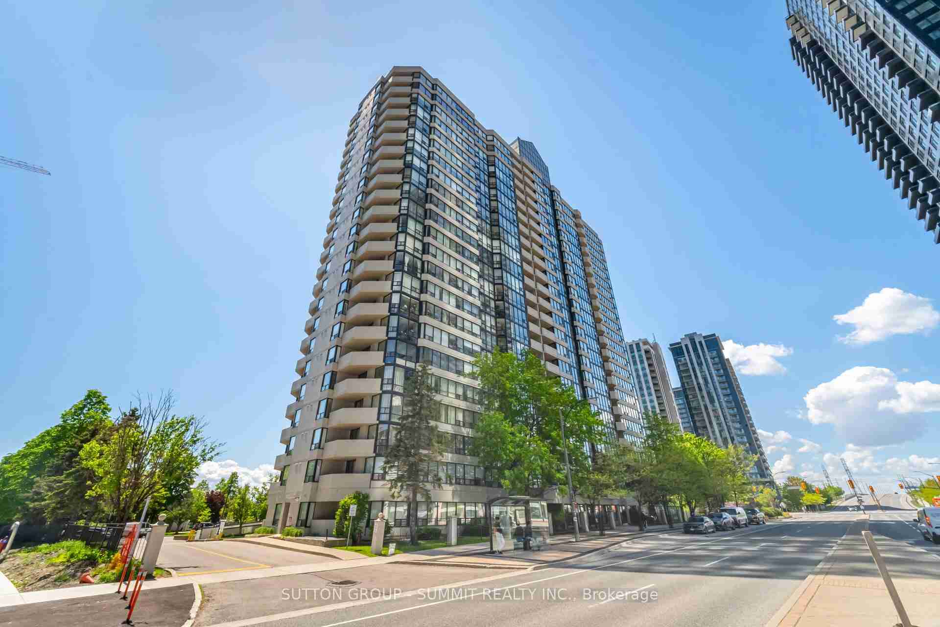 330 Rathburn Mississauga - Property Image