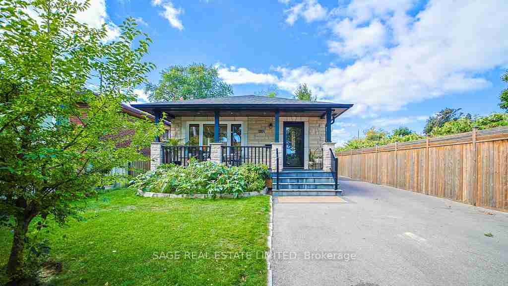 1106 Meredith Mississauga - Property Image