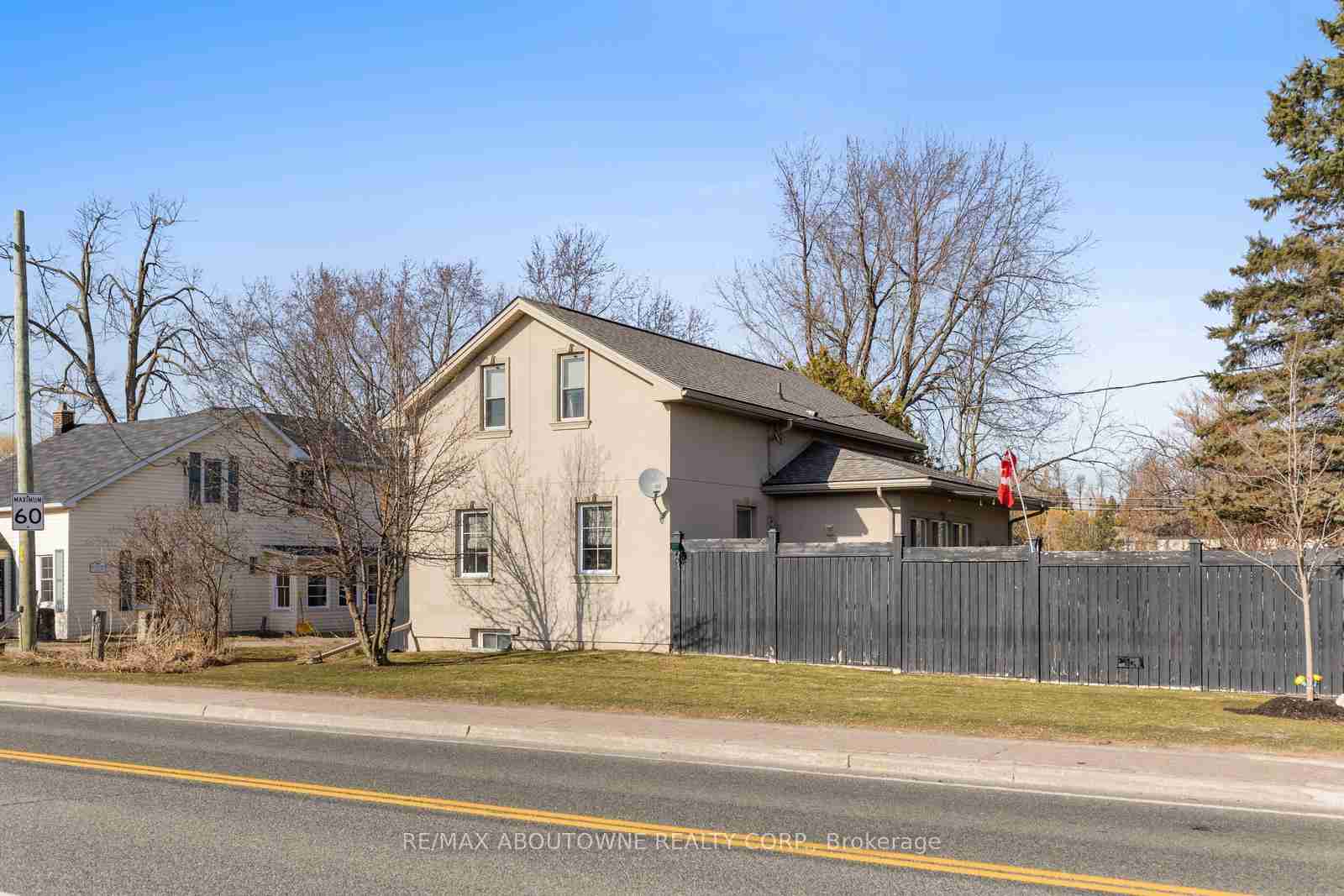 11011 Guelph Milton - Property Image