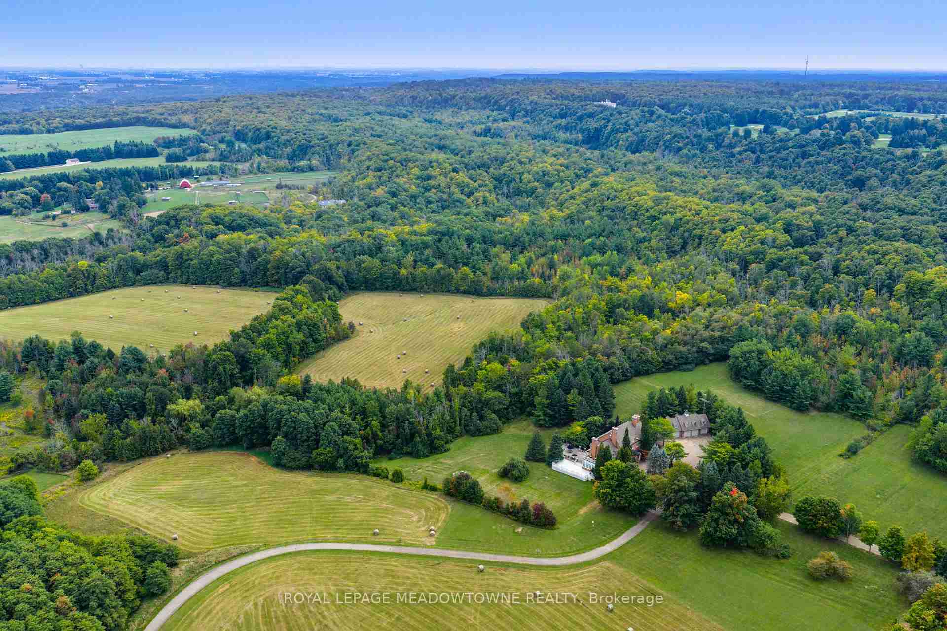 2097 Grange Side Caledon - Property Image