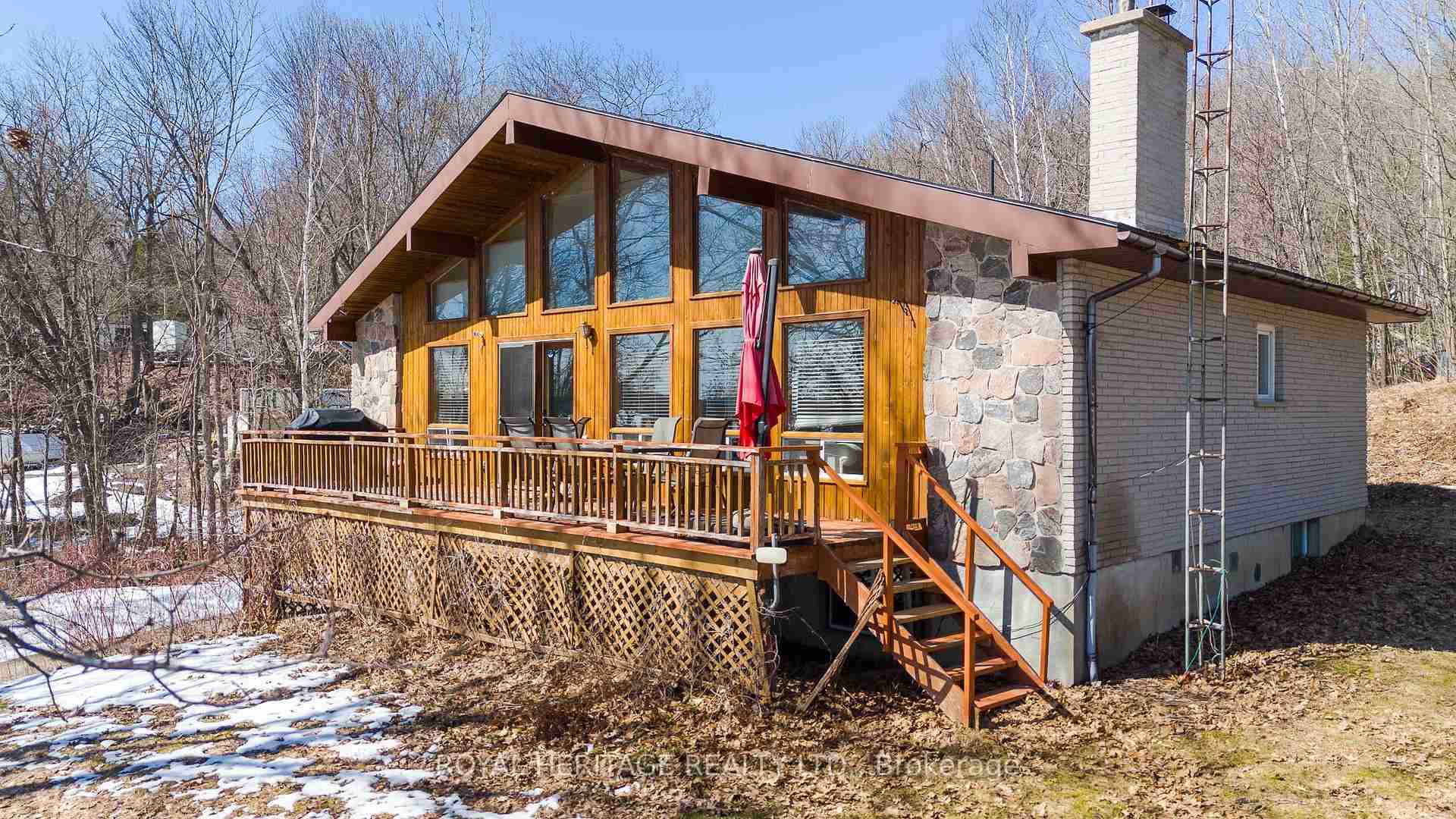 933 FERGUSON Armour - Property Image