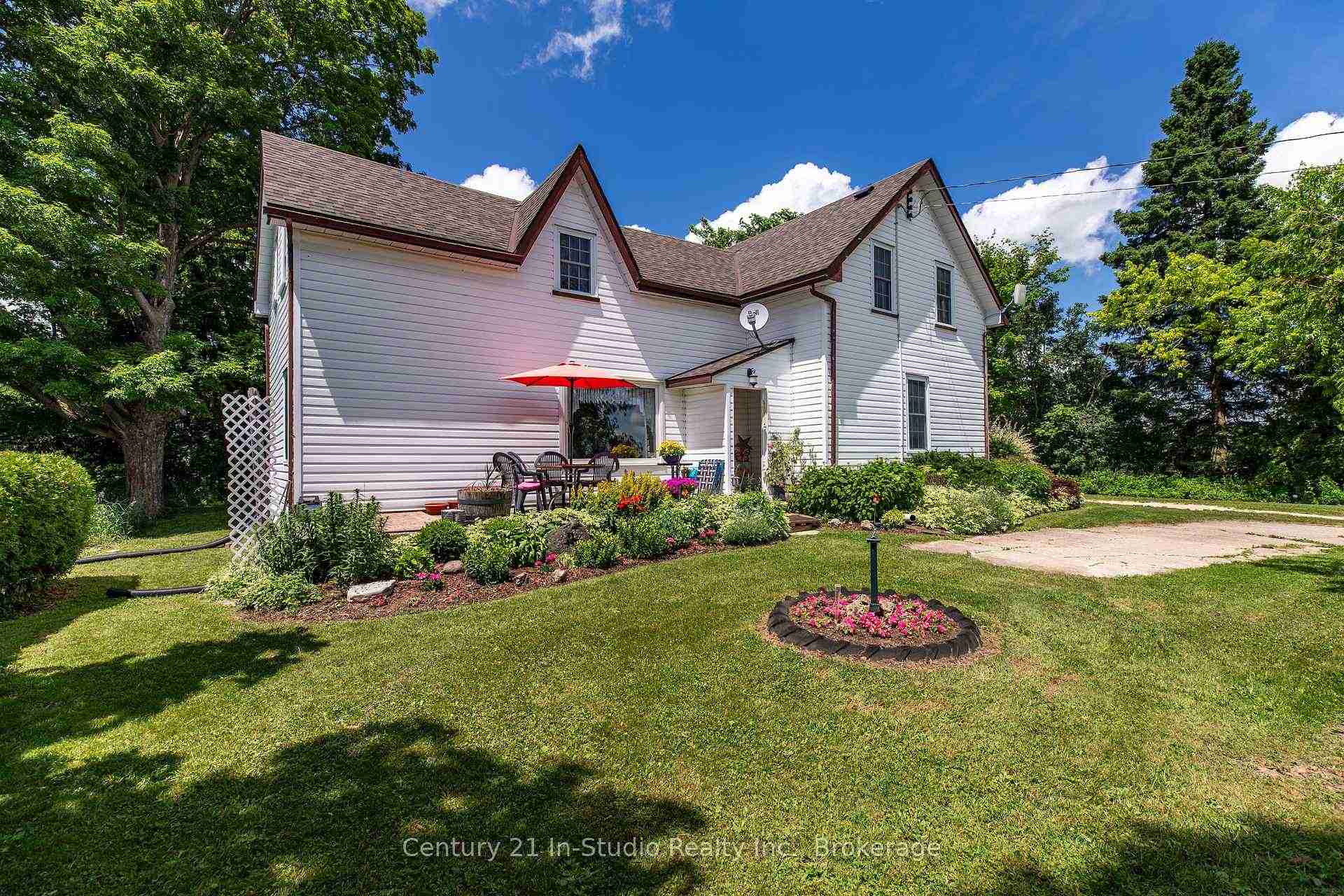 775678 Highway 10 Chatsworth - Property Image