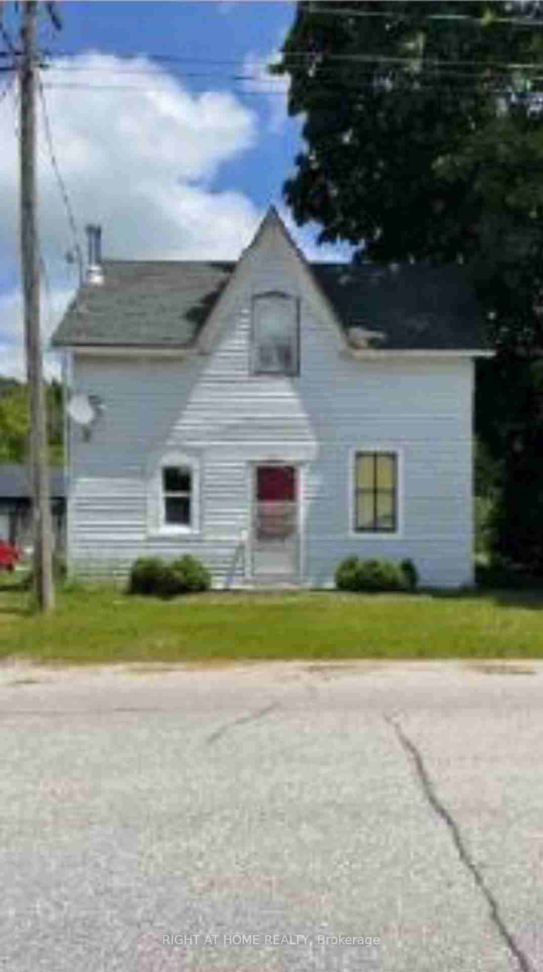 136177 Concession 8 Chatsworth - Property Image