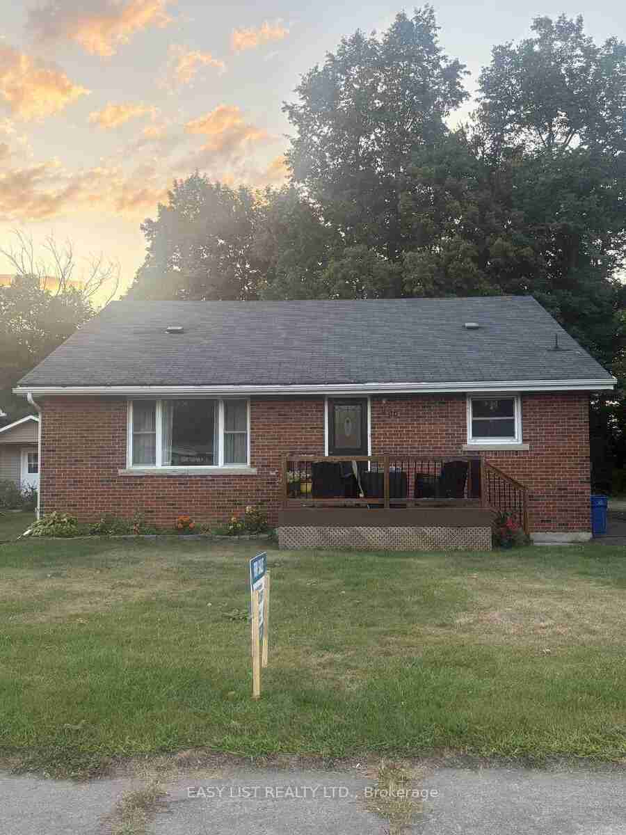 384 Charles Renfrew - Property Image