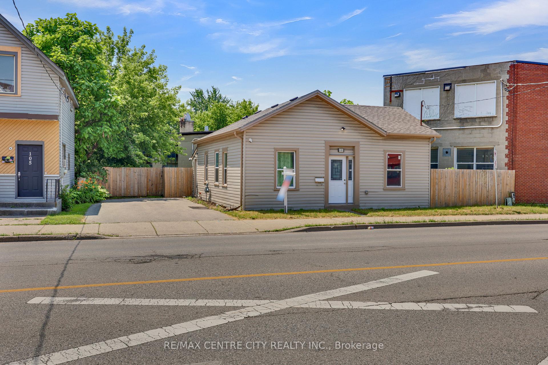 101 Hamilton