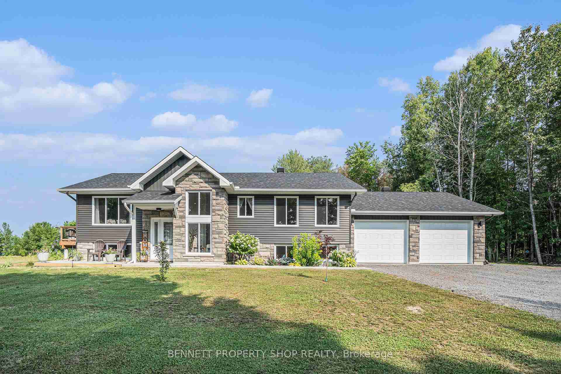 8 Red Door Horton - Property Image