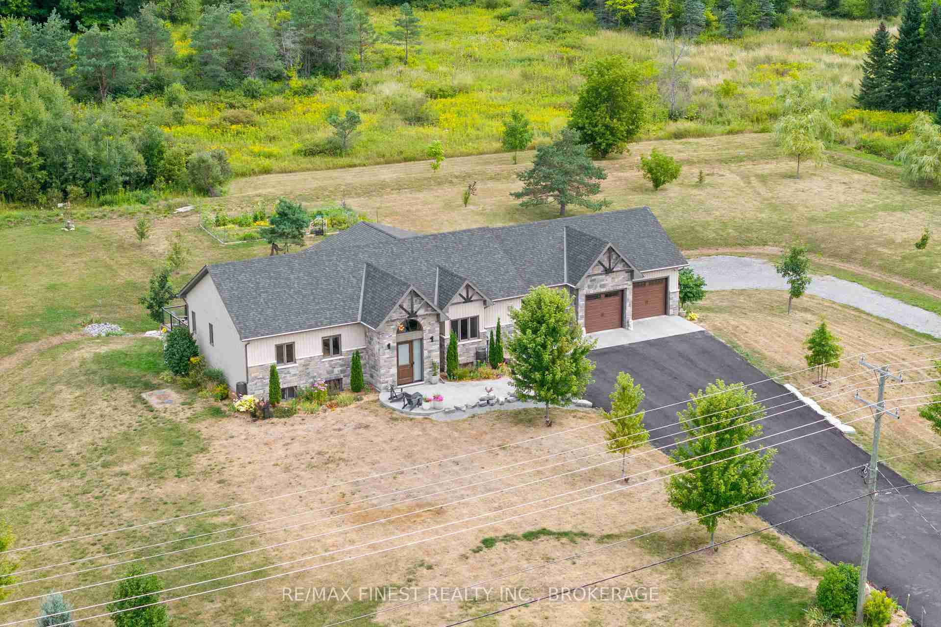 3266 Harrowsmith Frontenac - Property Image