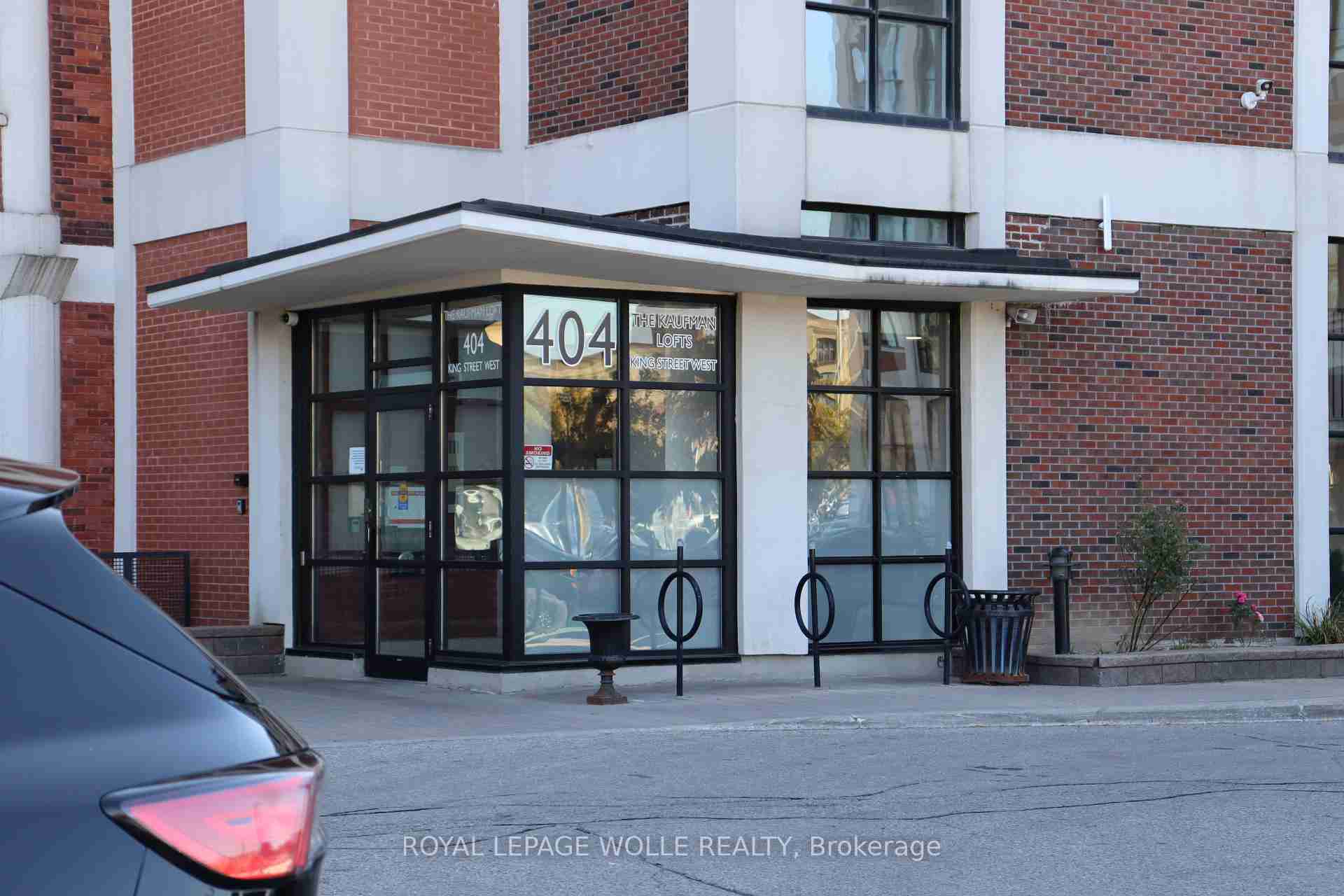 404 King Kitchener - Property Image