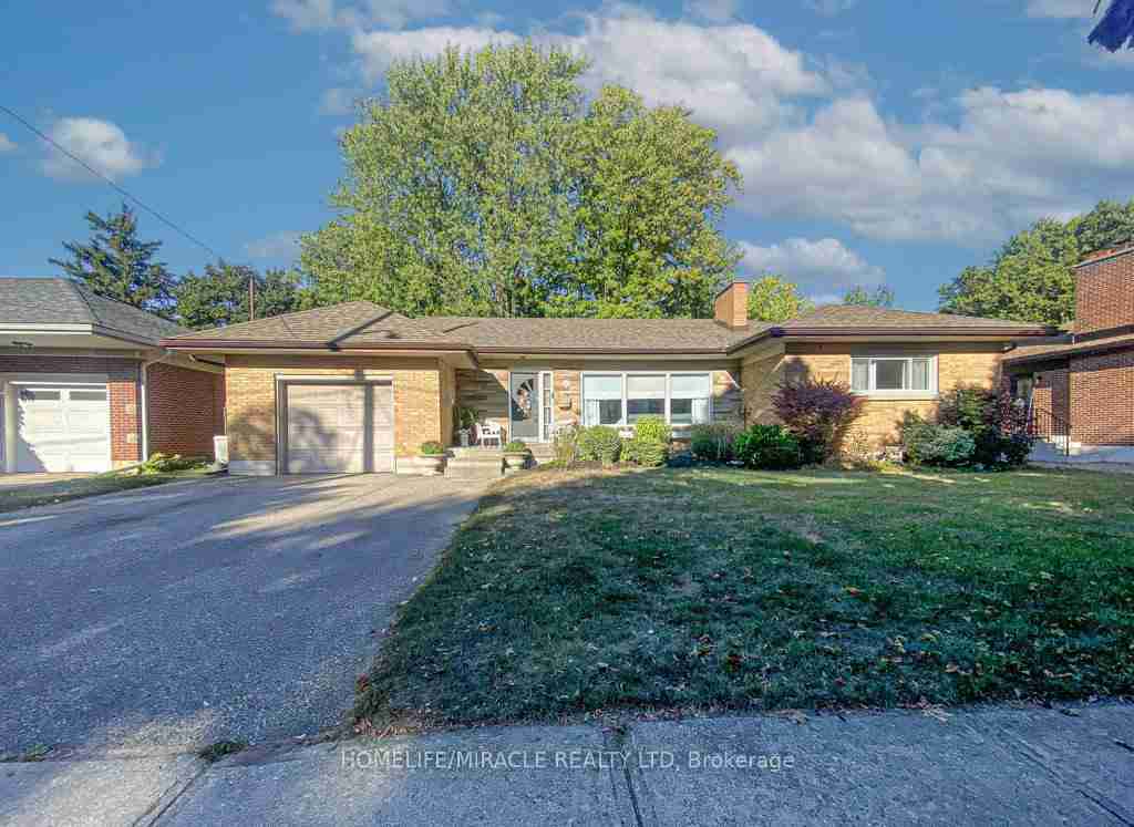 38 Kingsway Brantford - Property Image