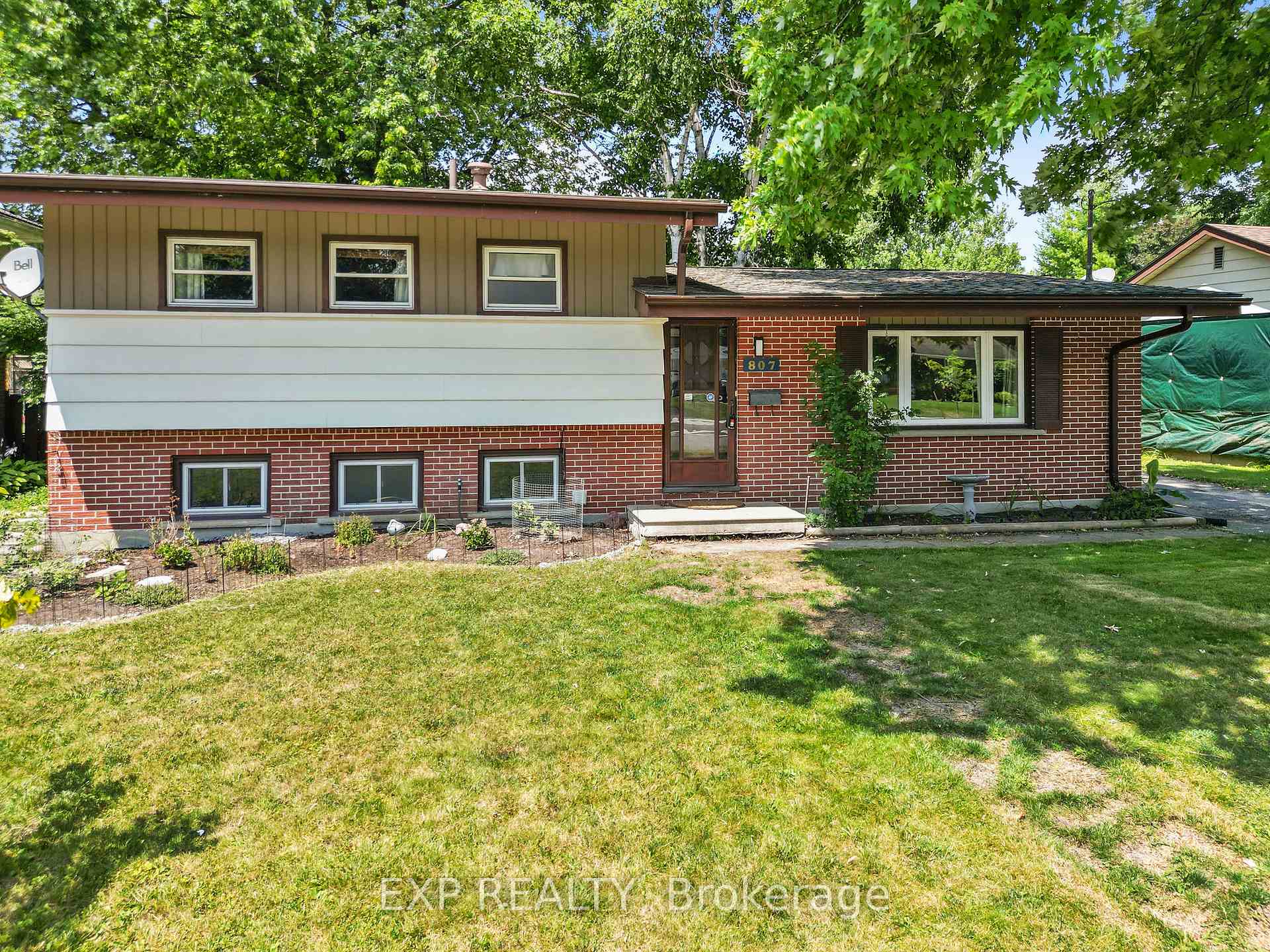 807 CAMBRIDGE
