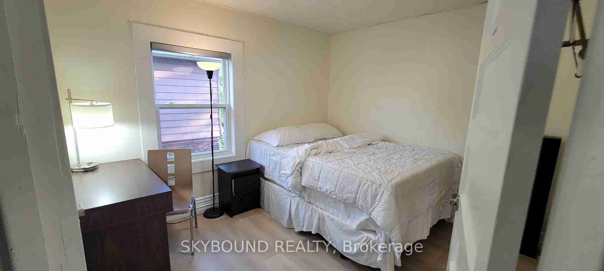 4869 Second Niagara Falls - Property Image