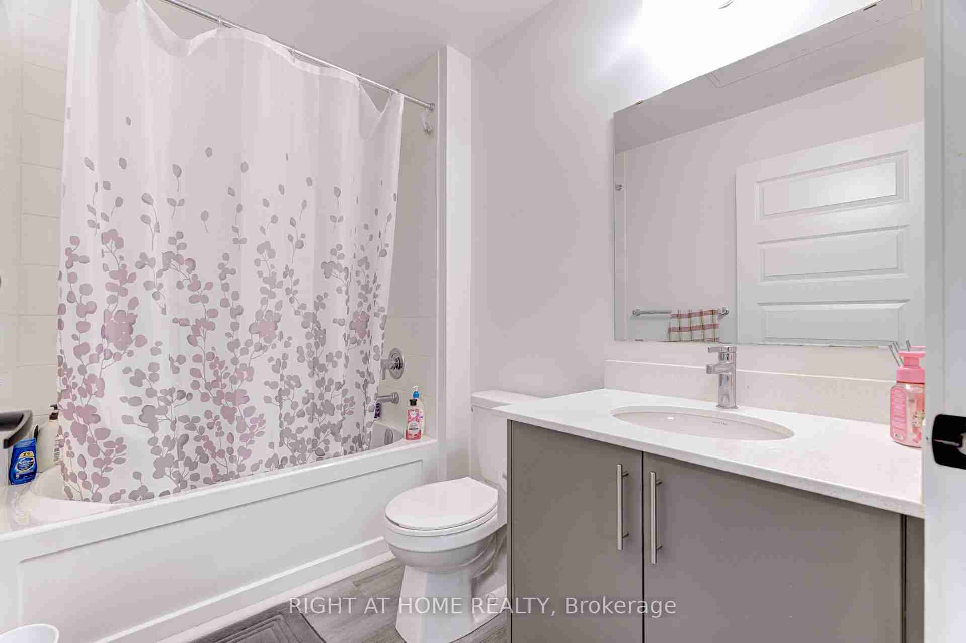 1201 Lackner Kitchener - Property Image