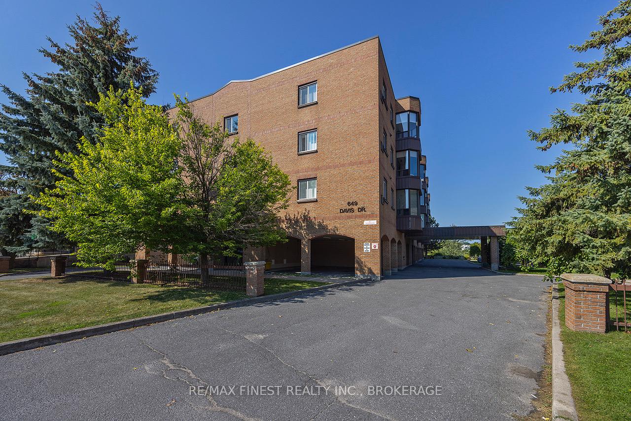 649 Davis